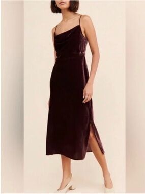 Anthropologie Elyse Velvet Slip Dress in a maroon chocolate | Small